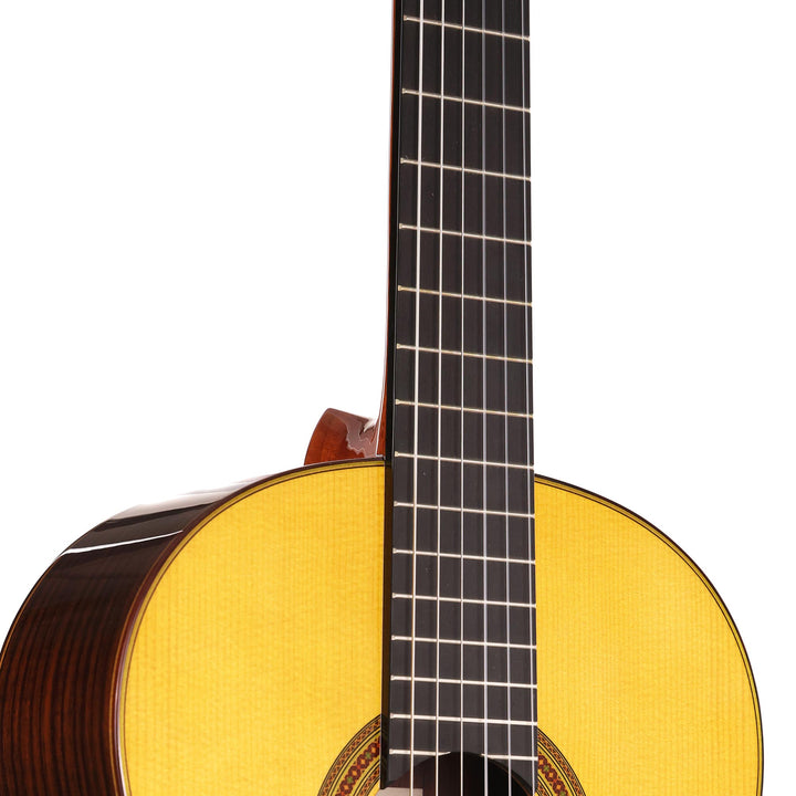 Yamaha GC32S Classical Natural
