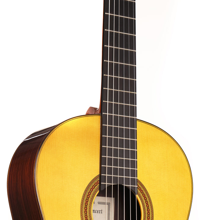 Yamaha GC32S Classical Natural