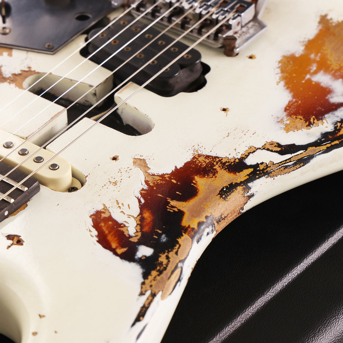 Charvel Custom Shop 'Hot Rod 50s' Guitar Olympic White over Sunburst Relic Masterbuilt Metal Joe — 9