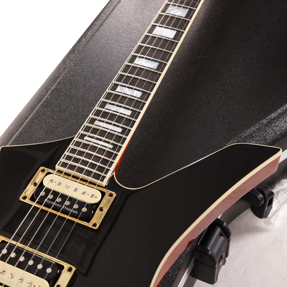 Jackson Custom Shop Kelly Black and Natural — 7
