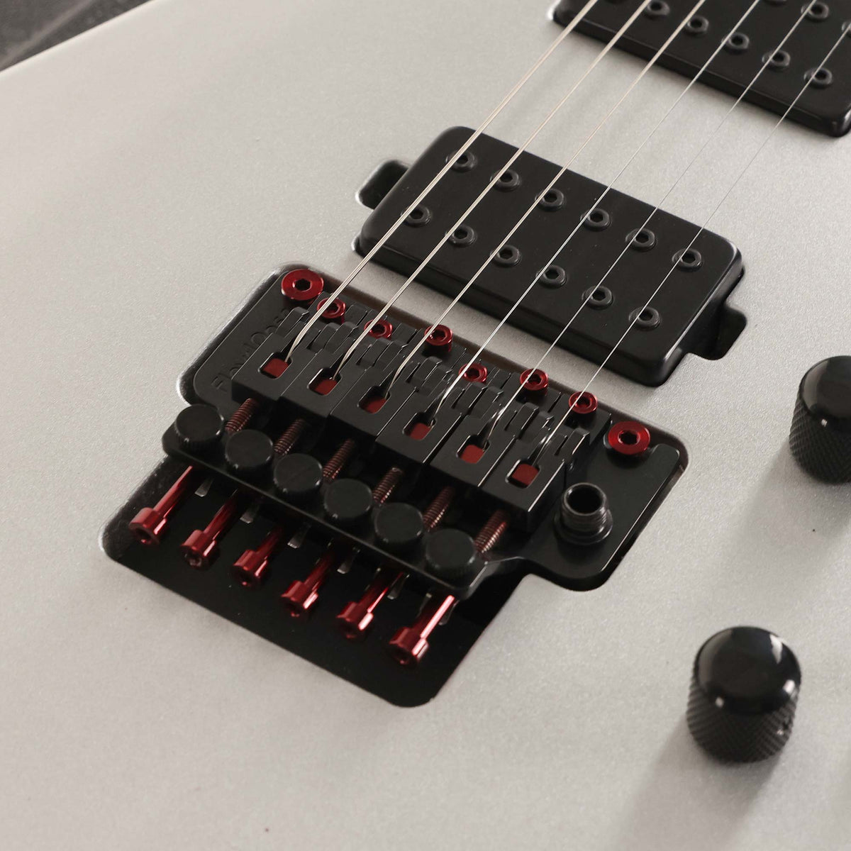 Jackson Custom Shop Soloist HH Floyd Rose Orion Silver — 8