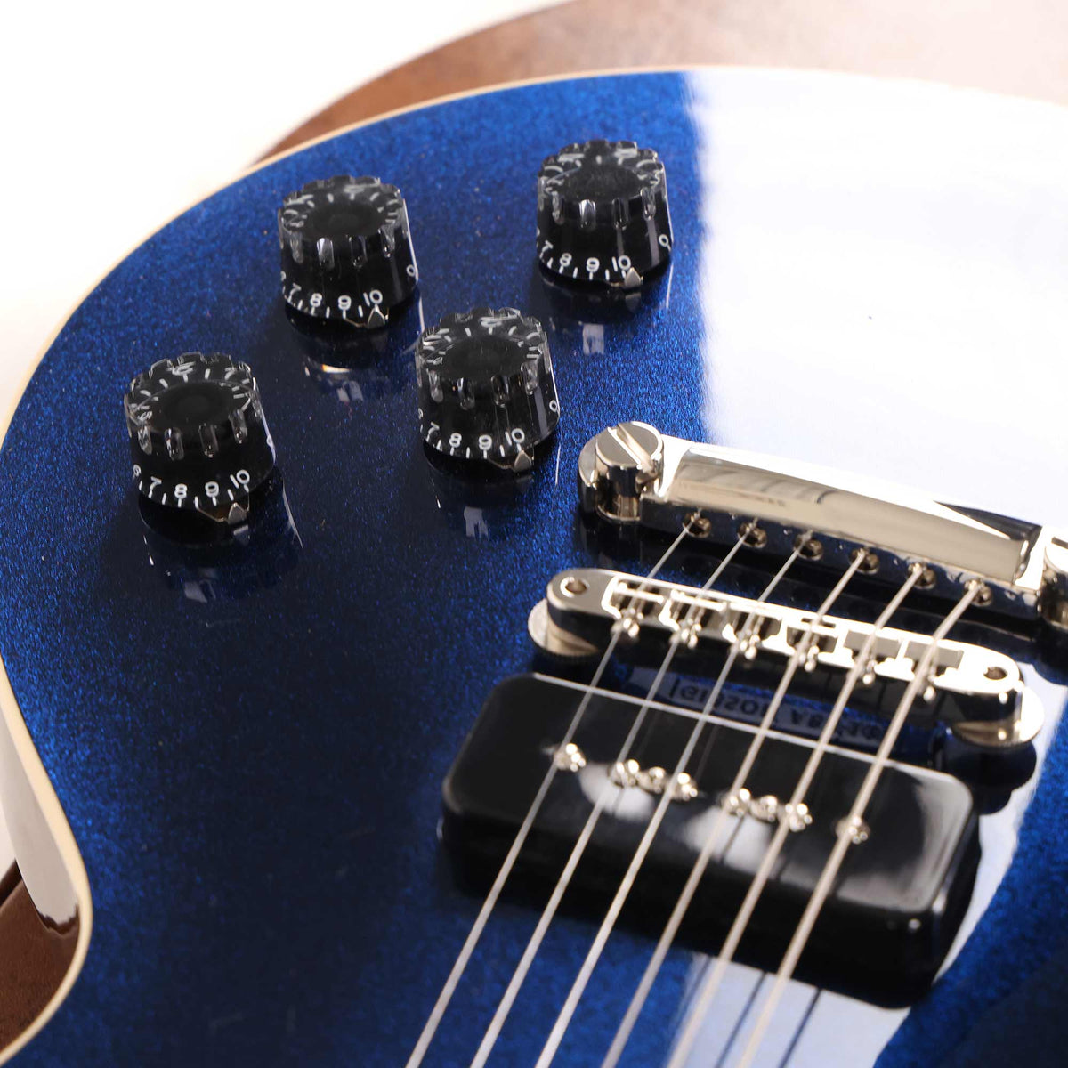 Gibson Custom Shop 1956 Les Paul Reissue Chambered Sapphire Blue Top — 9