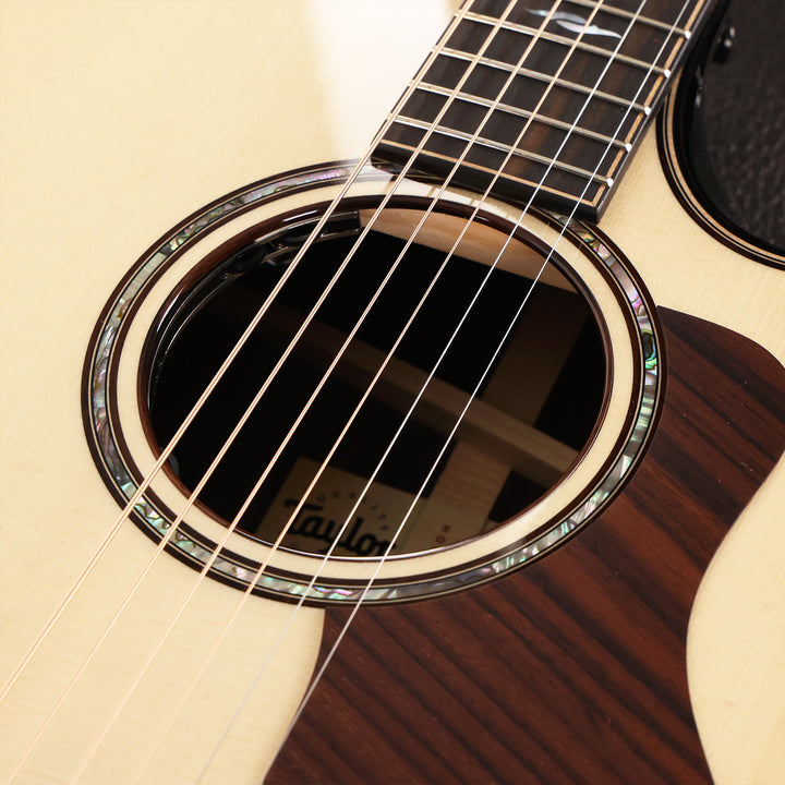 Taylor 814ce Next Generation Grand Auditorium Acoustic-Electric Natural
