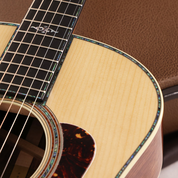 Taylor Gold Label Collection 914e Super Auditorium Acoustic-Electric Natural