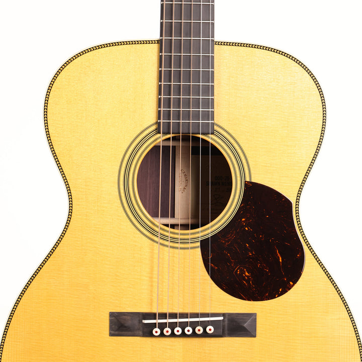Martin 000-28 Shawn Mendes Acoustic Guitar Natural