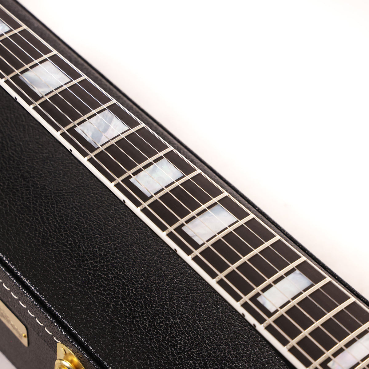 Gibson Custom Shop 1968 Les Paul Custom Reissue Silver Ripple Gloss — 11