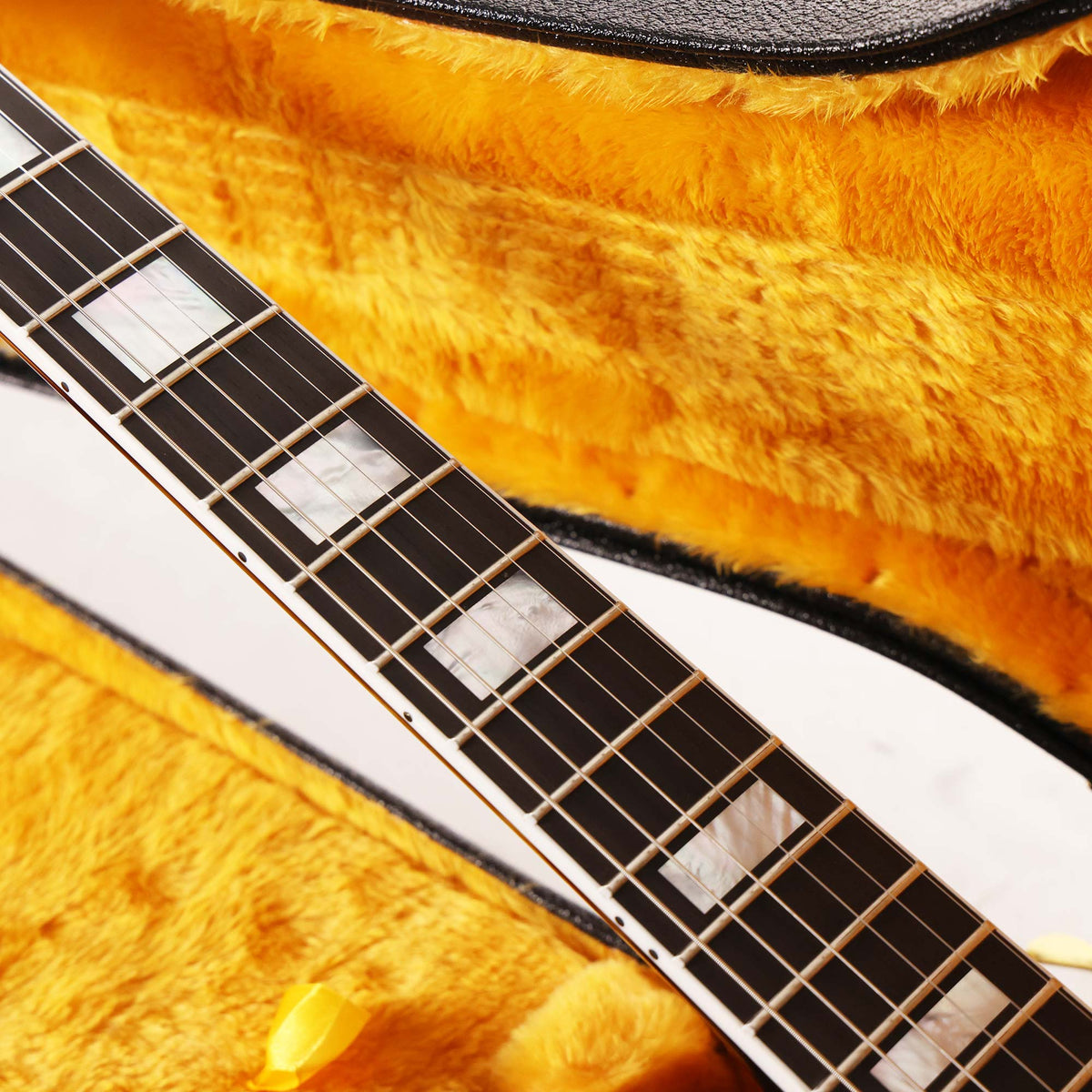 Gibson Custom Shop Les Paul Custom Axcess Gloss Ebony — 8