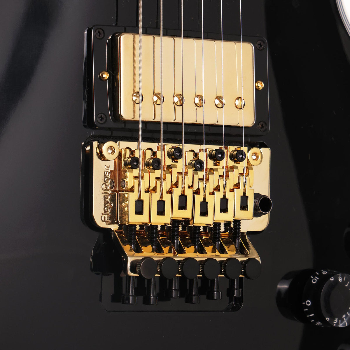 Gibson Custom Shop Les Paul Custom Axcess Gloss Ebony — 6