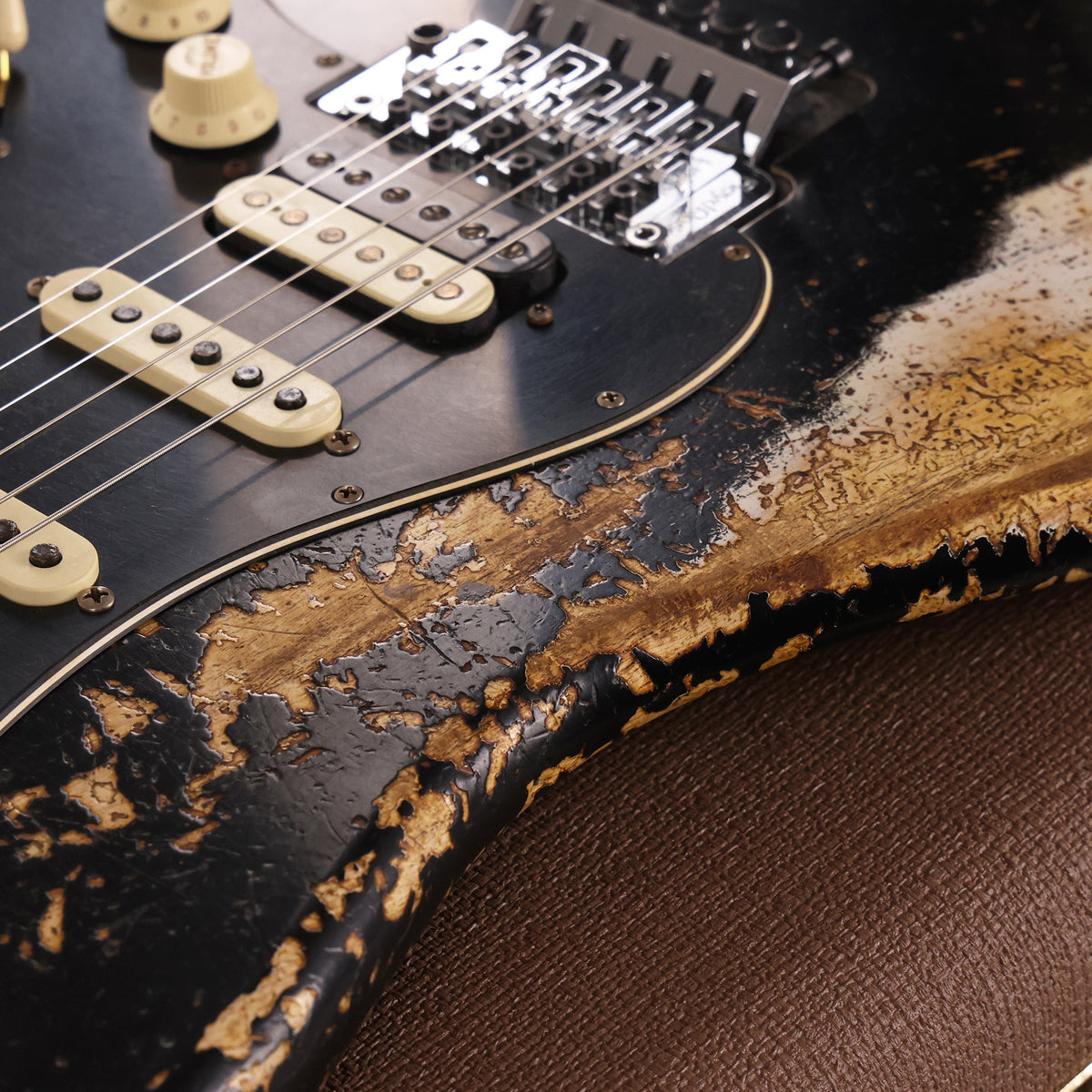 Fender Custom Shop Poblano HSS Stratocaster Floyd Rose Super Heavy Relic Black — 10