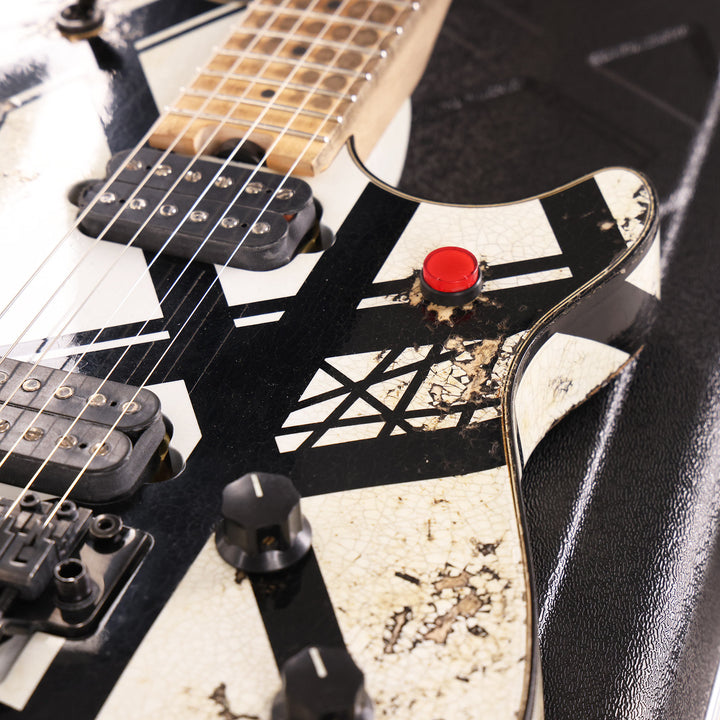 EVH Custom Shop Wolfgang Special Edition Relic Black and White Stripes