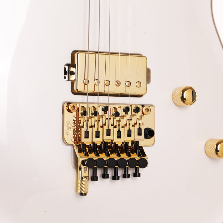 EVH Custom Shop Wolfgang Snow White Pearl