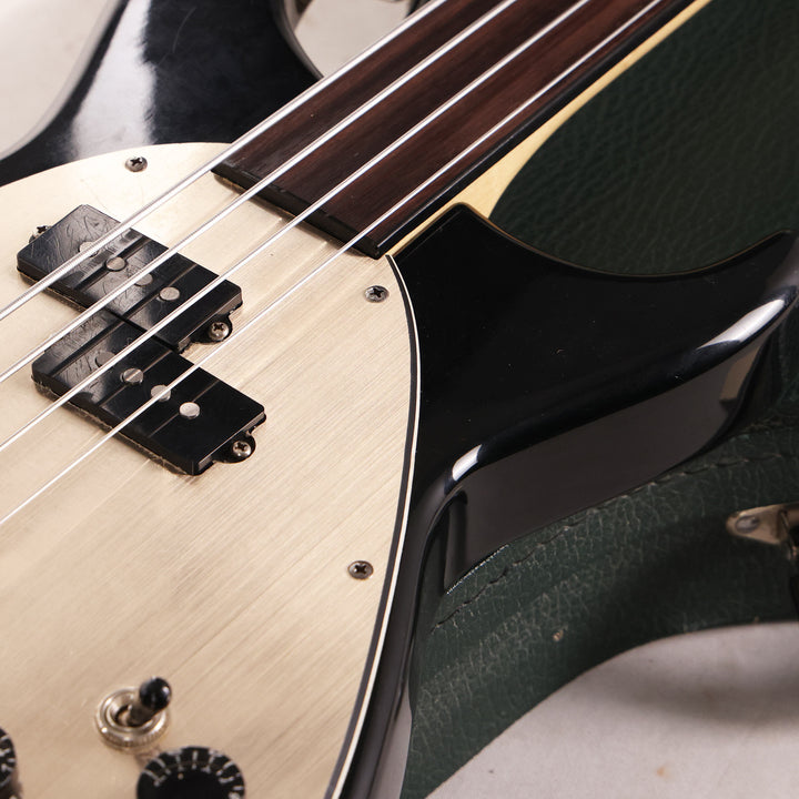 1980 Daion Savage Fretless Bass Black