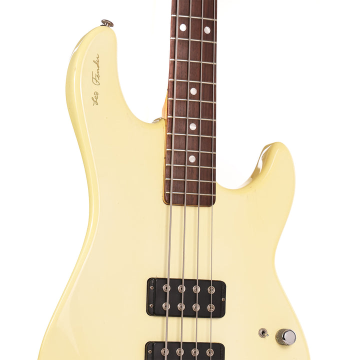 1991 G&L L-2000 Commemorative Leo Fender Signature Bass White