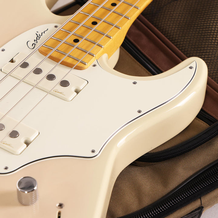 Godin Shifter 4 Bass Trans Cream Used