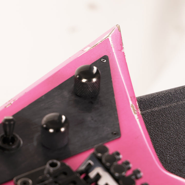 Jackson Custom Shop Special Edition Rhoads Platinum Pink Nitro Relic