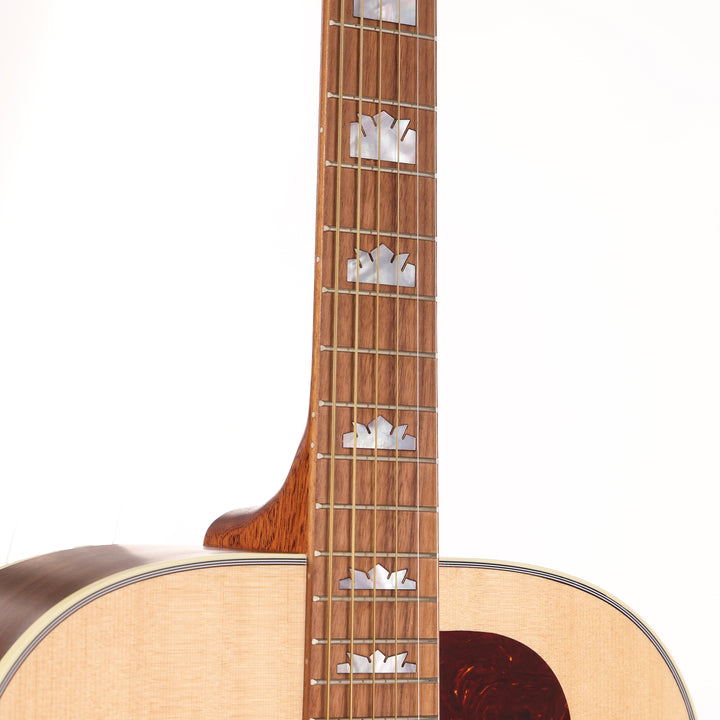 Gibson SJ-200 Studio Walnut Acoustic-Electric Natural 2025