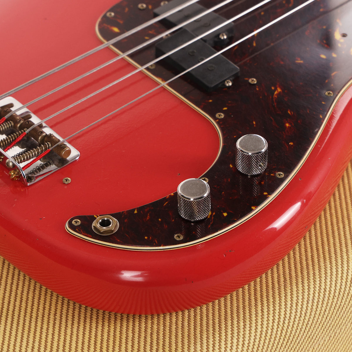 Fender Custom Shop Pino Palladino Signature Precision Bass Relic Fiesta Red over Desert Sand — 12