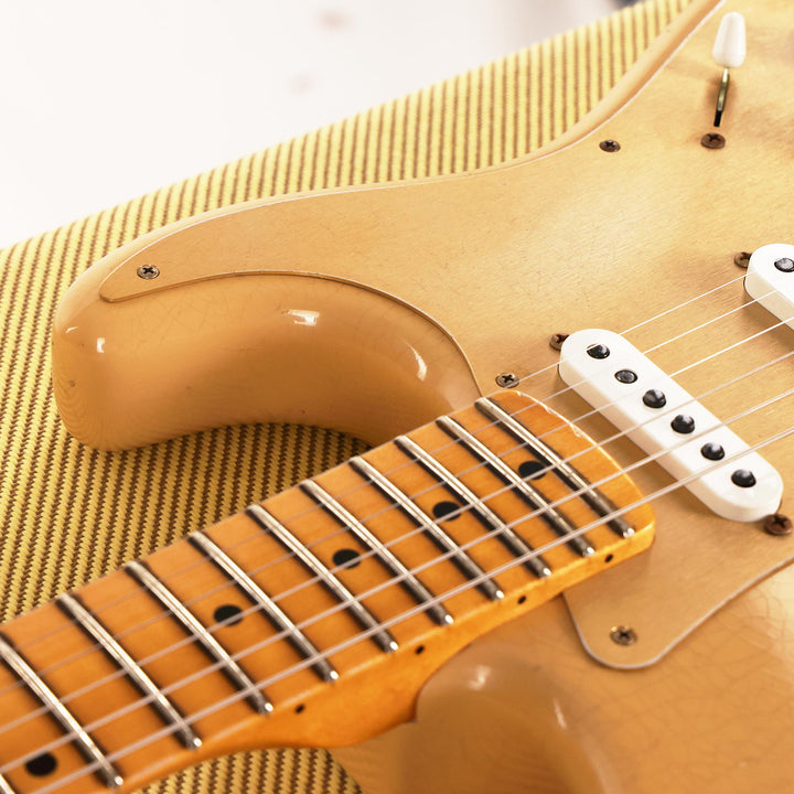Fender Custom Shop Limited Edition 50s Stratocaster Relic Super Aged Desert Sand
