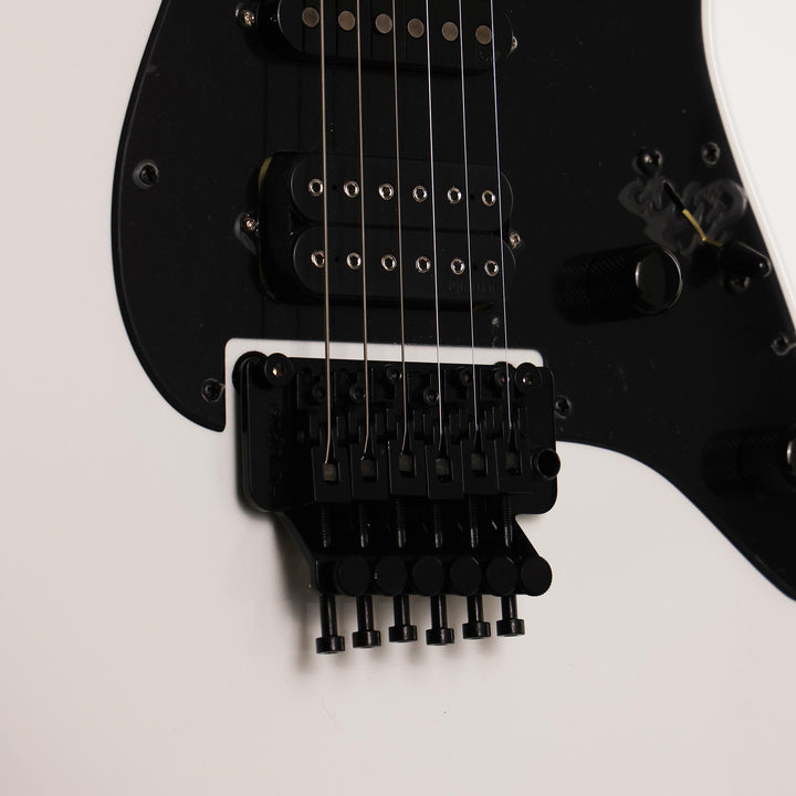 Jackson USA Signature Adrian Smith San Dimas SDM Snow White
