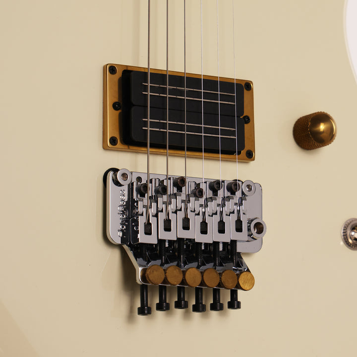 Charvel Custom Shop San Dimas Vanilla Shake with Bare Knuckle Pickups