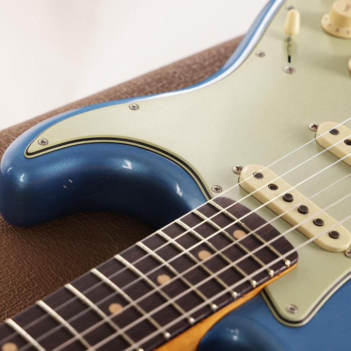 Fender Custom Shop 1963 Stratocaster Journeyman Relic Aged Lake Placid Blue