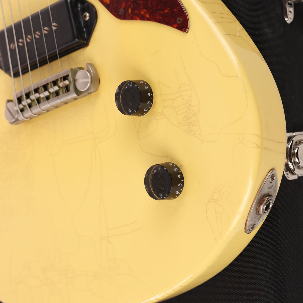 Knaggs Kenai J-D1 Relic TV Yellow Guitar 2020 — 10