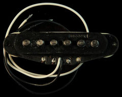 11641_Fender_HOT_NOISELESS_STR