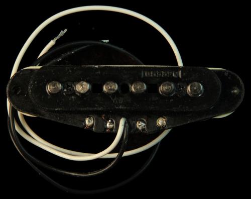 Fender Hot Noiseless Stratocaster Neck And Middle Pickup