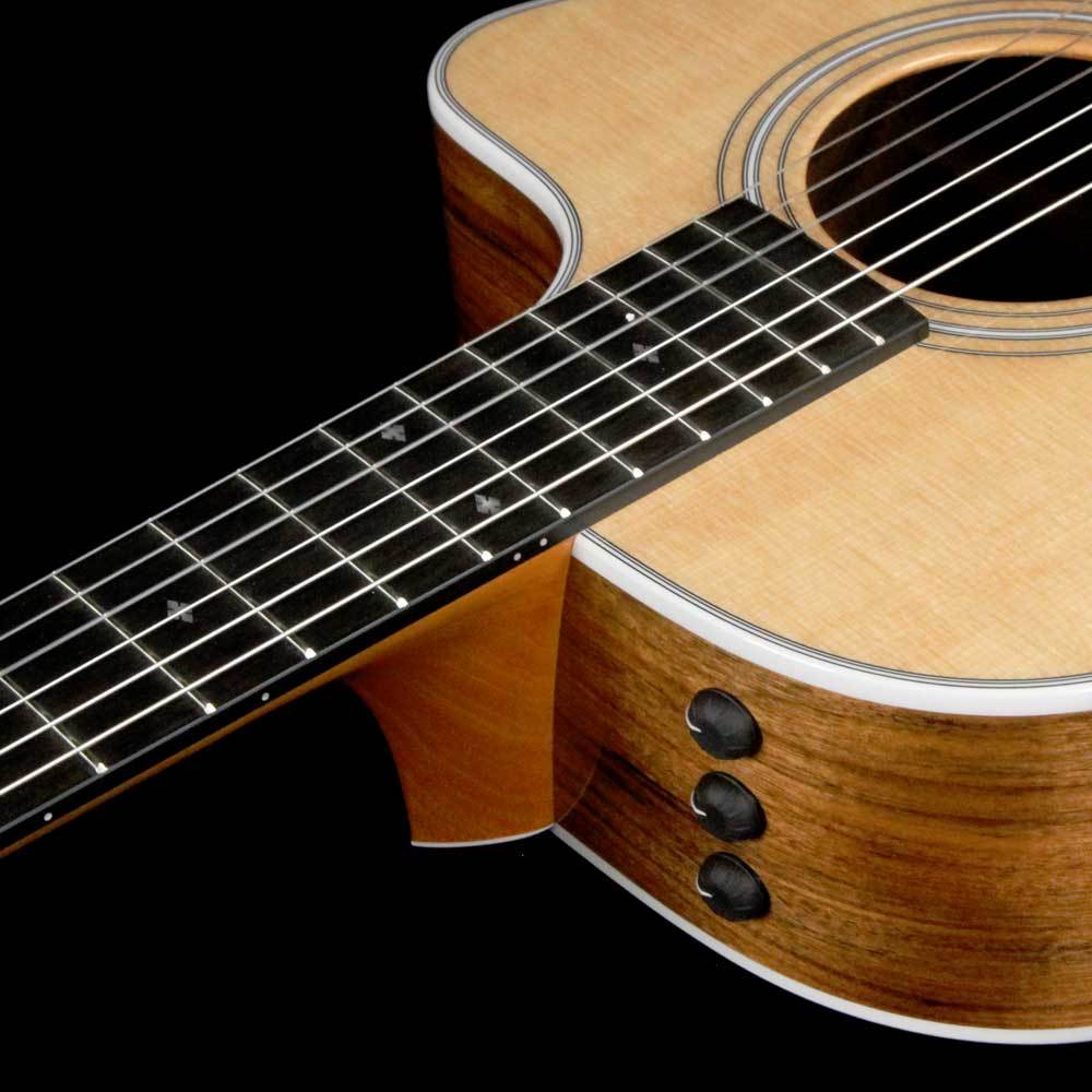 Taylor 412ce-N Grand Concert Acoustic-Electric Nylon String Natural — 6