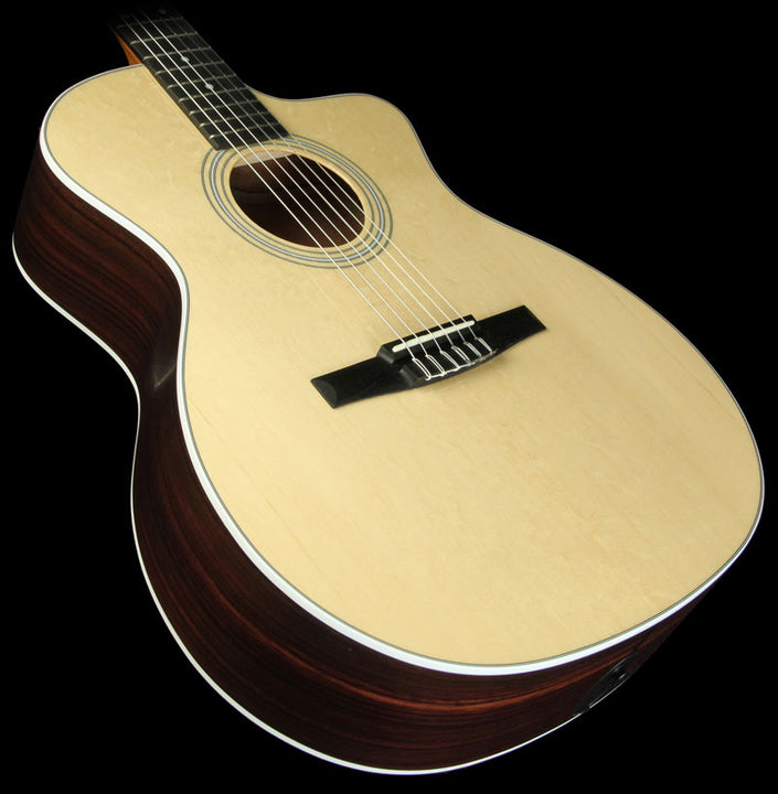 Taylor 214ce-N Grand Auditorium Acoustic/Electric Guitar