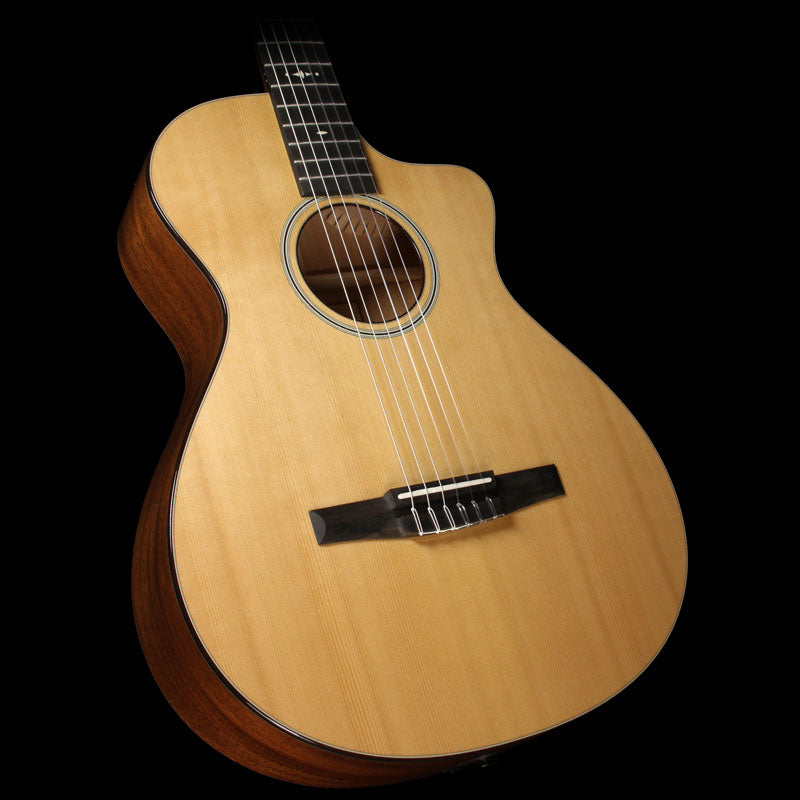 Used Taylor 512ce-N Nylon String Grand Concert Acoustic Guitar Natural — 1