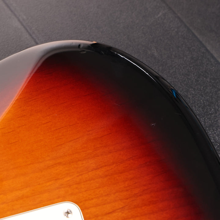 Fender American Standard Stratocaster 3-Tone Sunburst 2012