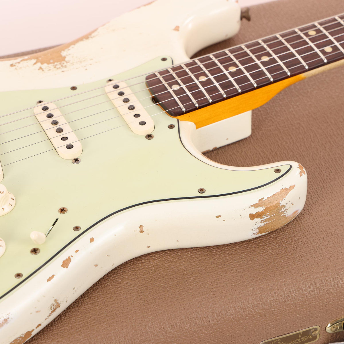 Fender Custom Shop 1961 Stratocaster Heavy Relic Olympic White 2020 — 10