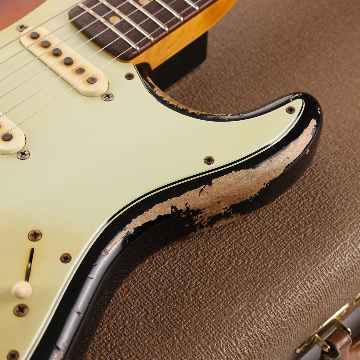 Fender Custom Shop MVP 60s Stratocaster Super Relic 3-Tone Sunburst Masterbuilt John Cruz 2015 — 11