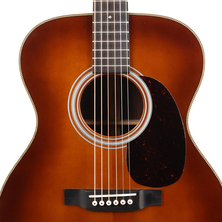 Martin 000-28 Acoustic Ambertone 2020