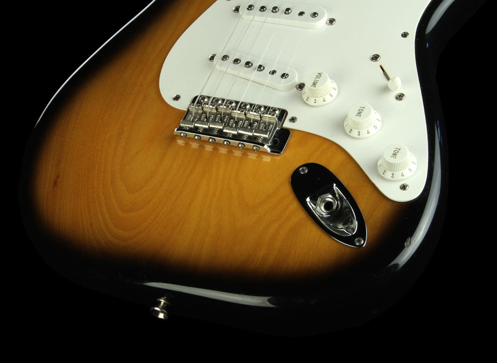 Used 1994 Fender 40th Anniversary 1954 Stratocaster Electric Guitar 2-Tone Sunburst — 6