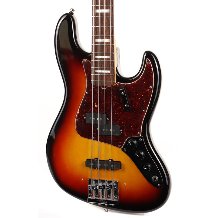 Fender Vintage Hot Rod 70s Jazz Bass 3-Color Sunburst 2014