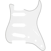 Fender Stratocaster Pickguard (Parchment)