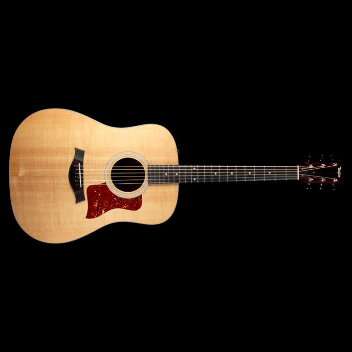 Taylor 110e Dreadnought Natural