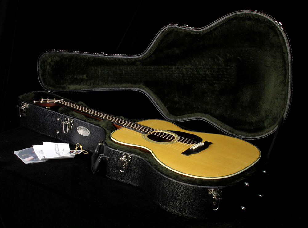 Martin OM-28E Retro Acoustic Guitar Aged Toner — 5