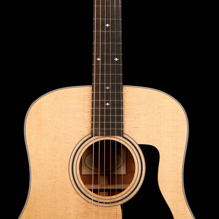 Taylor 310 Dreadnought Acoustic Natural