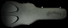 Martin 14-Fret 000 / Auditorium Acoustic Guitar Deluxe Hardshell Case
