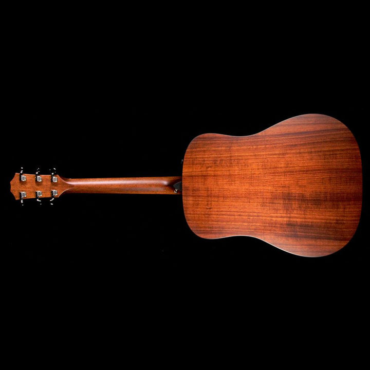 Taylor 320e Mahogany Top Dreadnought Shaded Edgeburst