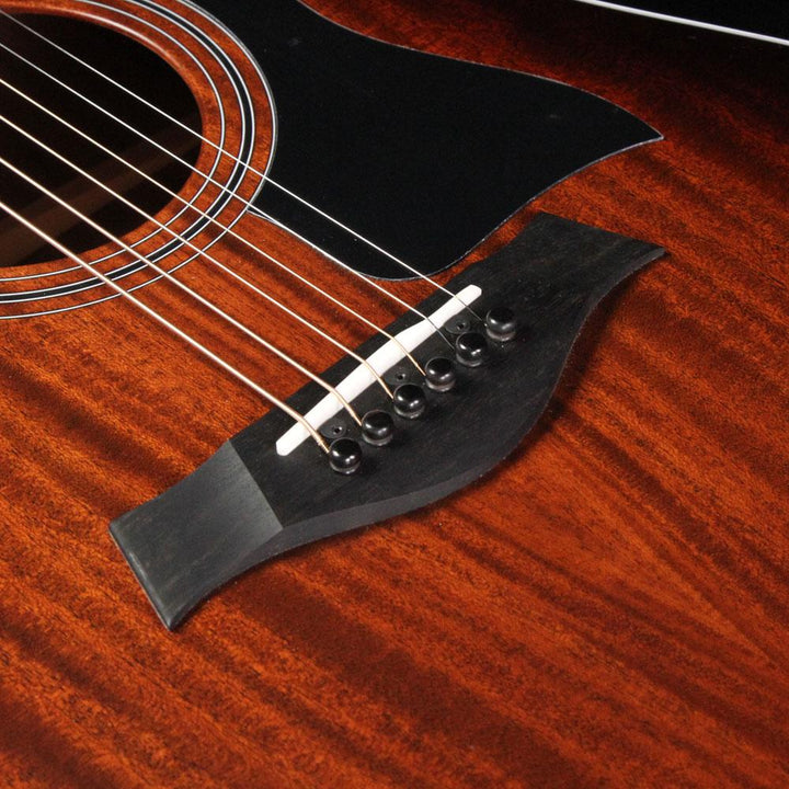 Taylor 320e Mahogany Top Dreadnought Shaded Edgeburst
