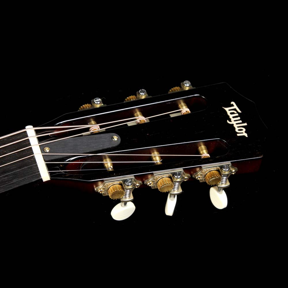 Taylor K22e 12-Fret Grand Concert Acoustic Shaded Edgeburst — 4