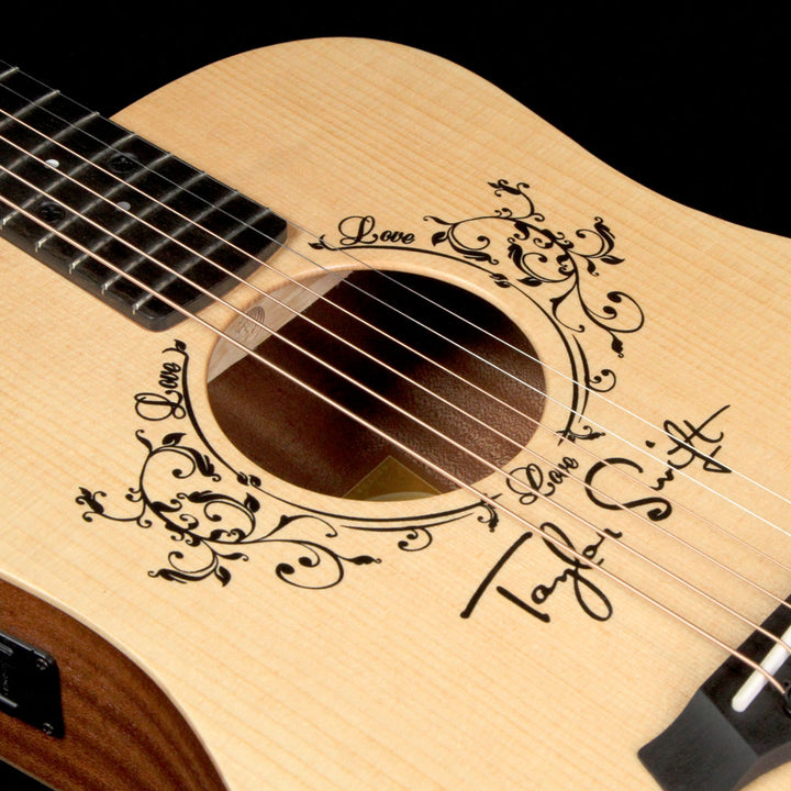 Taylor TSBT-E Taylor Swift Baby Taylor Acoustic-Electric Guitar