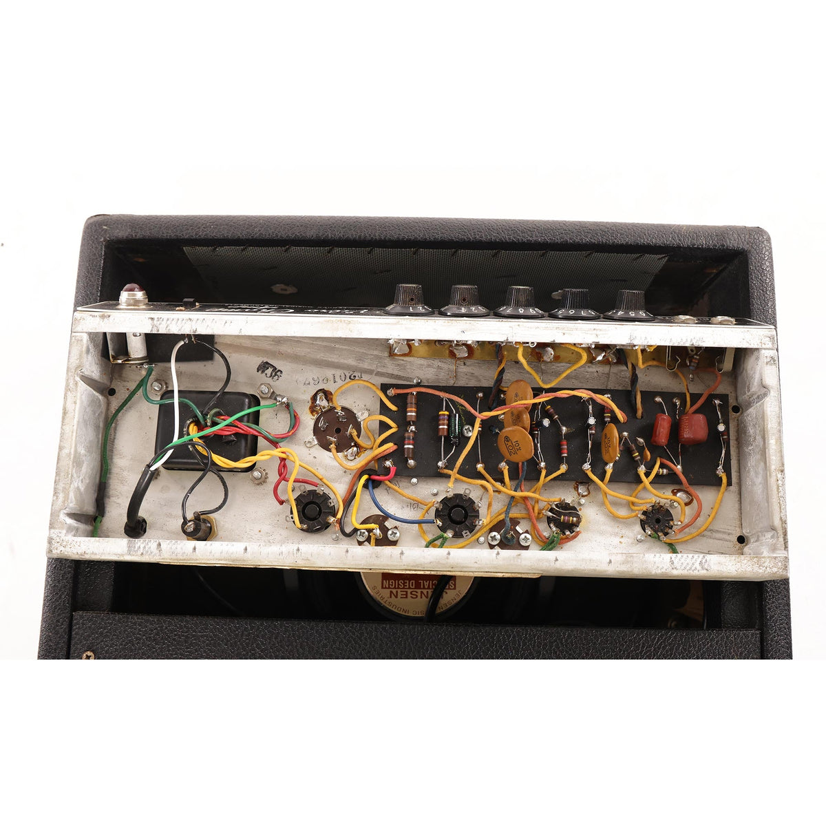 1967 Fender Vibro Champ Amplifier — 6