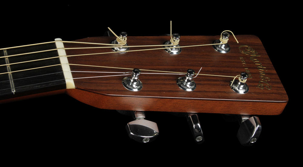 Used 2001 Martin 000-28H Acoustic Guitar Natural — 4