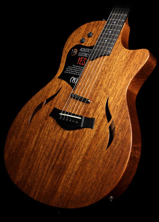 Used Taylor T5 Classic Acoustic Hybrid Guitar