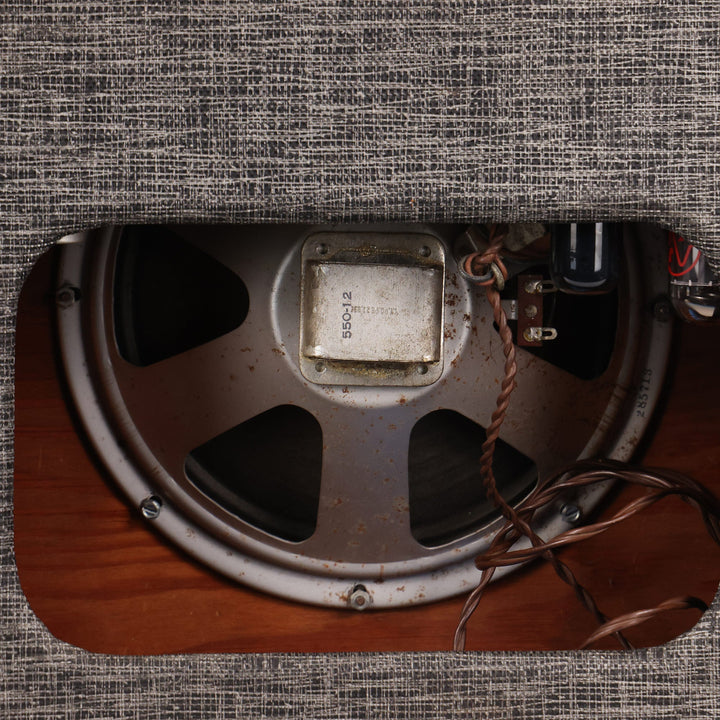 Supro Model 1633 8-Watt 1x8 Guitar Combo Amplifier